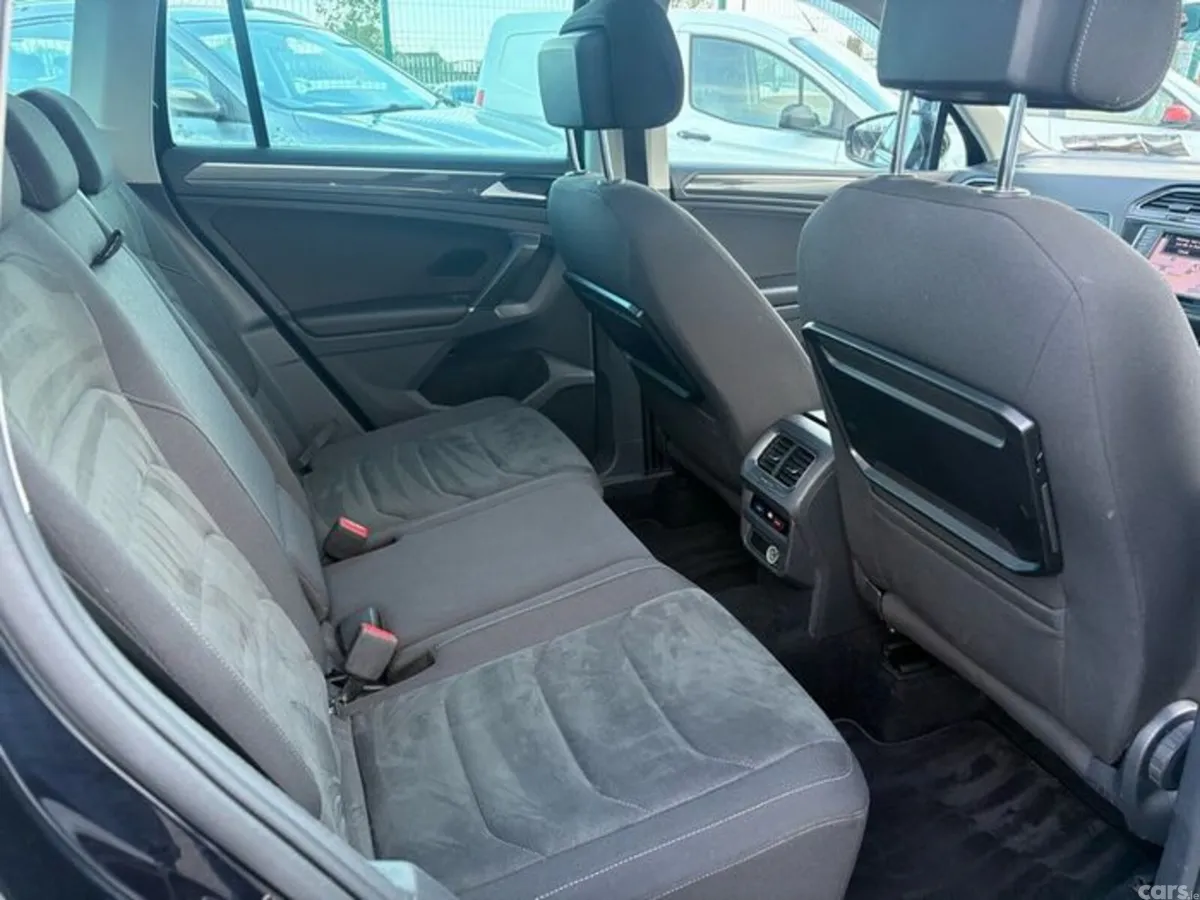 Volkswagen Tiguan SUV, Diesel, 2017, Black