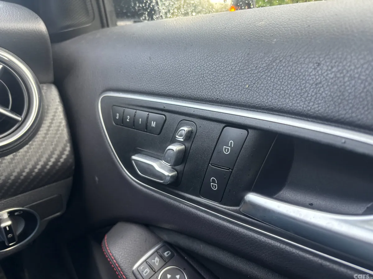 Mercedes-Benz A-Class Hatchback, Petrol, 2016, Black