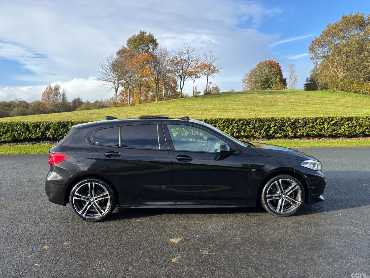 BMW 1-Series Hatchback, Diesel, 2021, Black