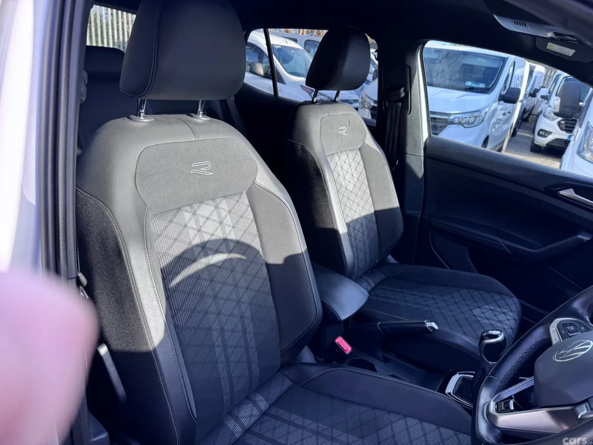 Volkswagen T-Cross Estate/Jeep, Petrol, 2024, White