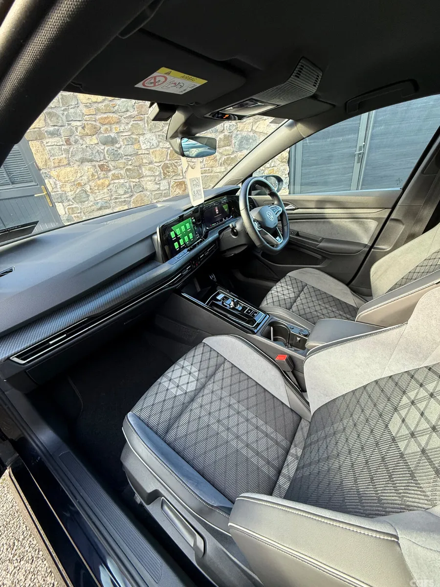Volkswagen Golf Hatchback, Diesel, 2023, Black