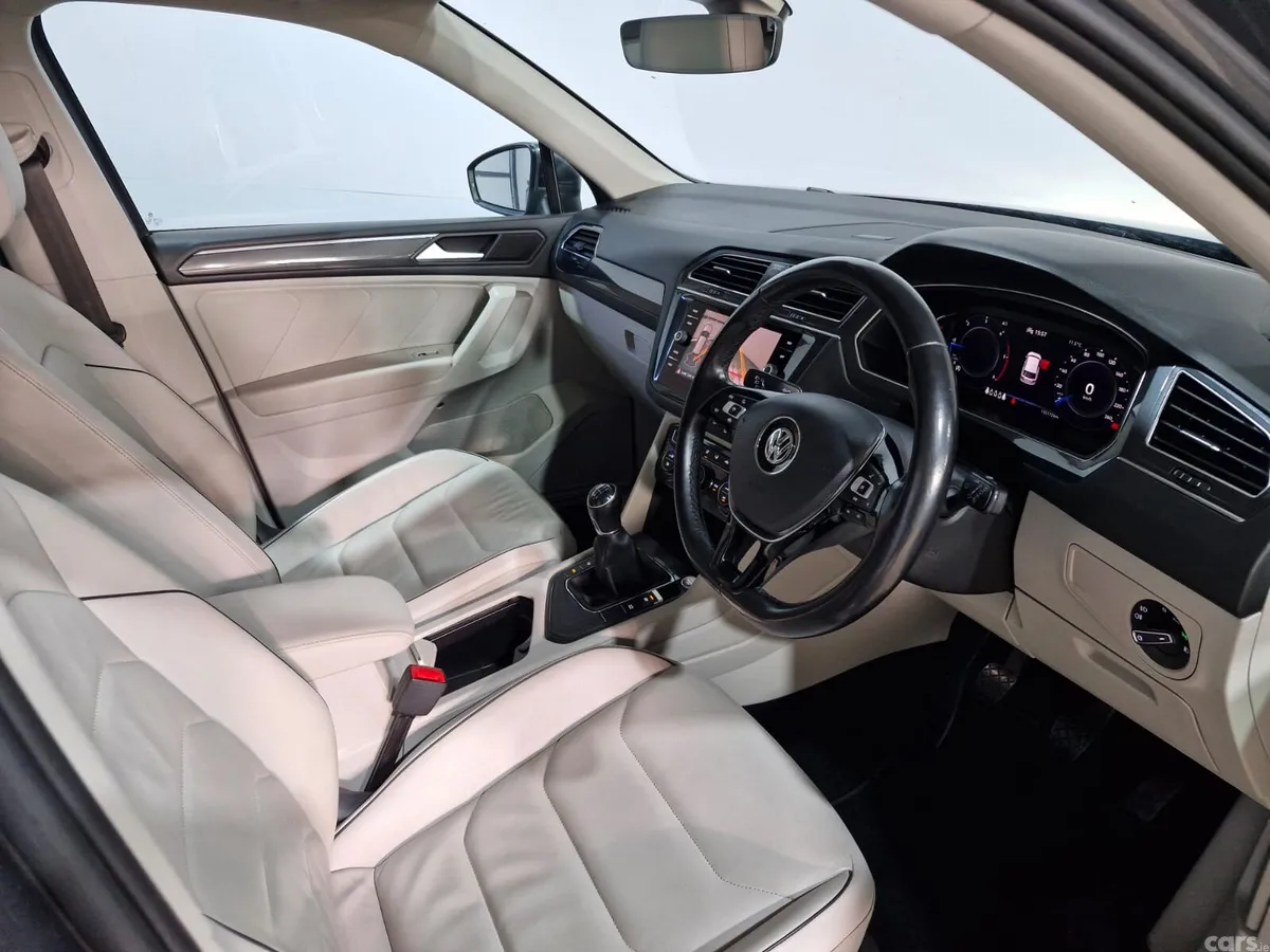 Volkswagen Tiguan SUV, Diesel, 2021, Grey