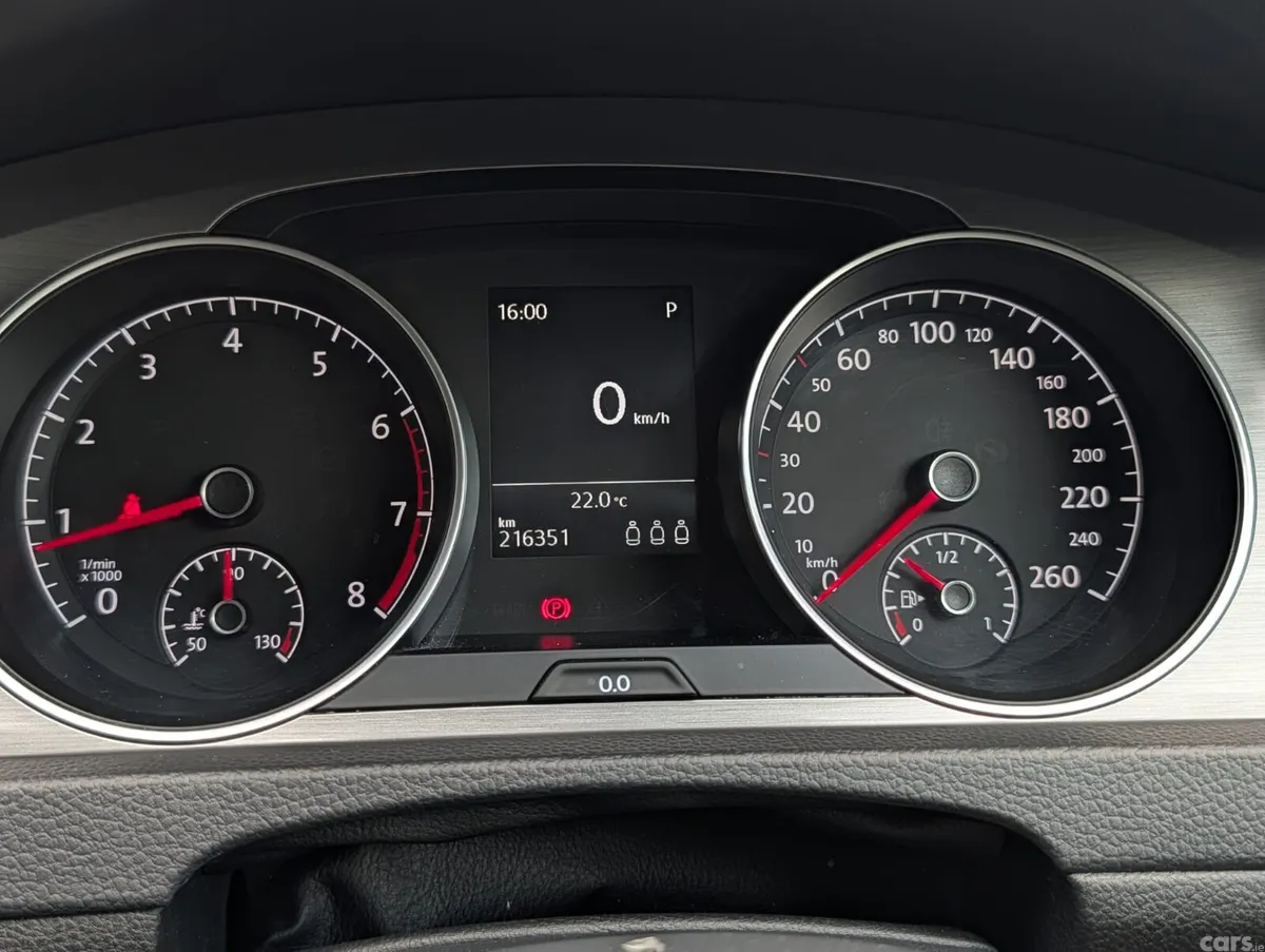 Volkswagen Golf Hatchback, Petrol, 2017, Black