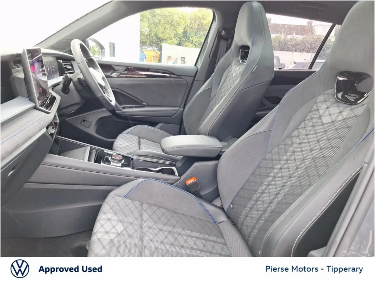 Volkswagen Tayron Estate, Diesel, 2026, Grey