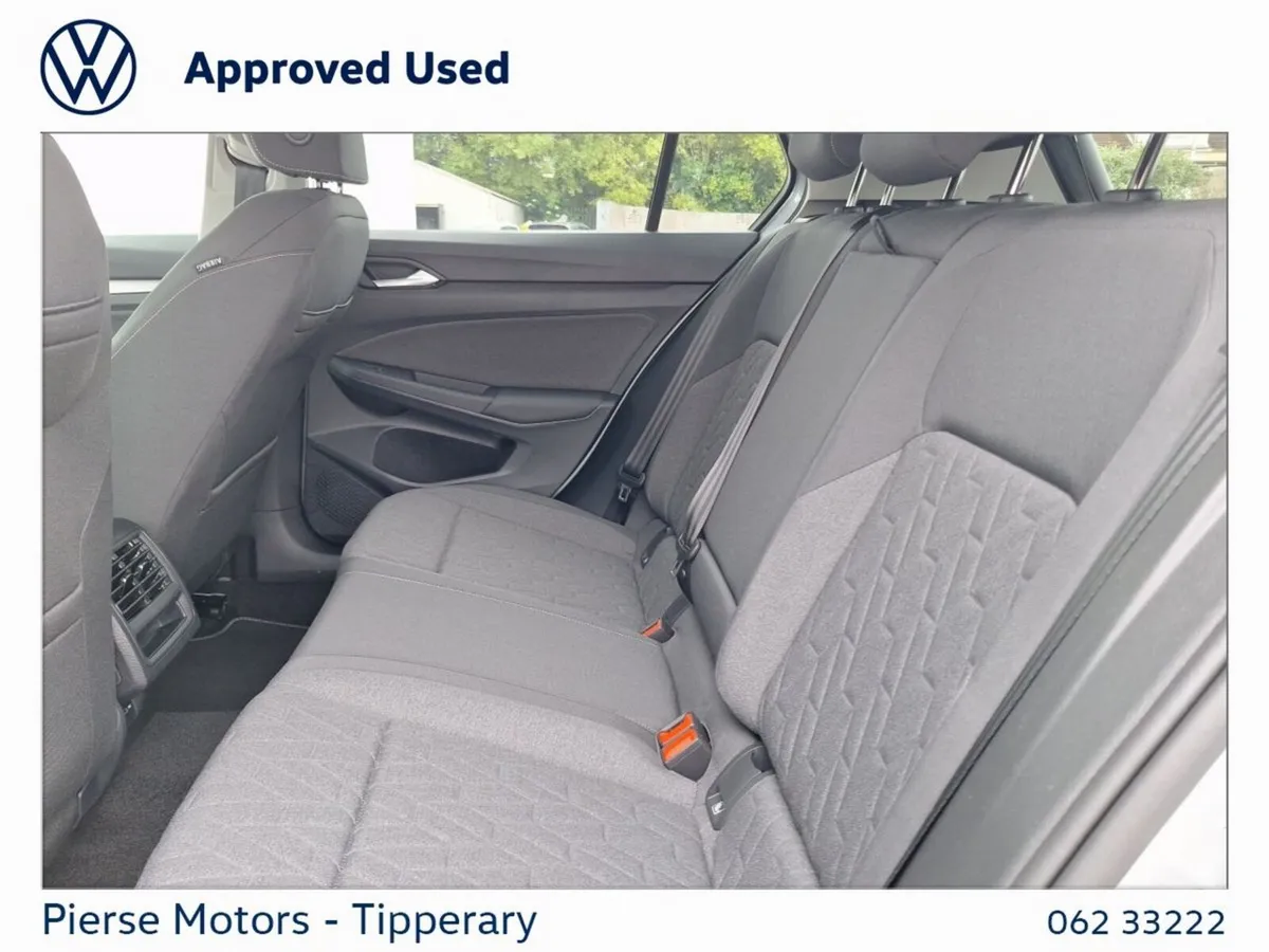Volkswagen Golf Estate, Petrol, 2026, Silver