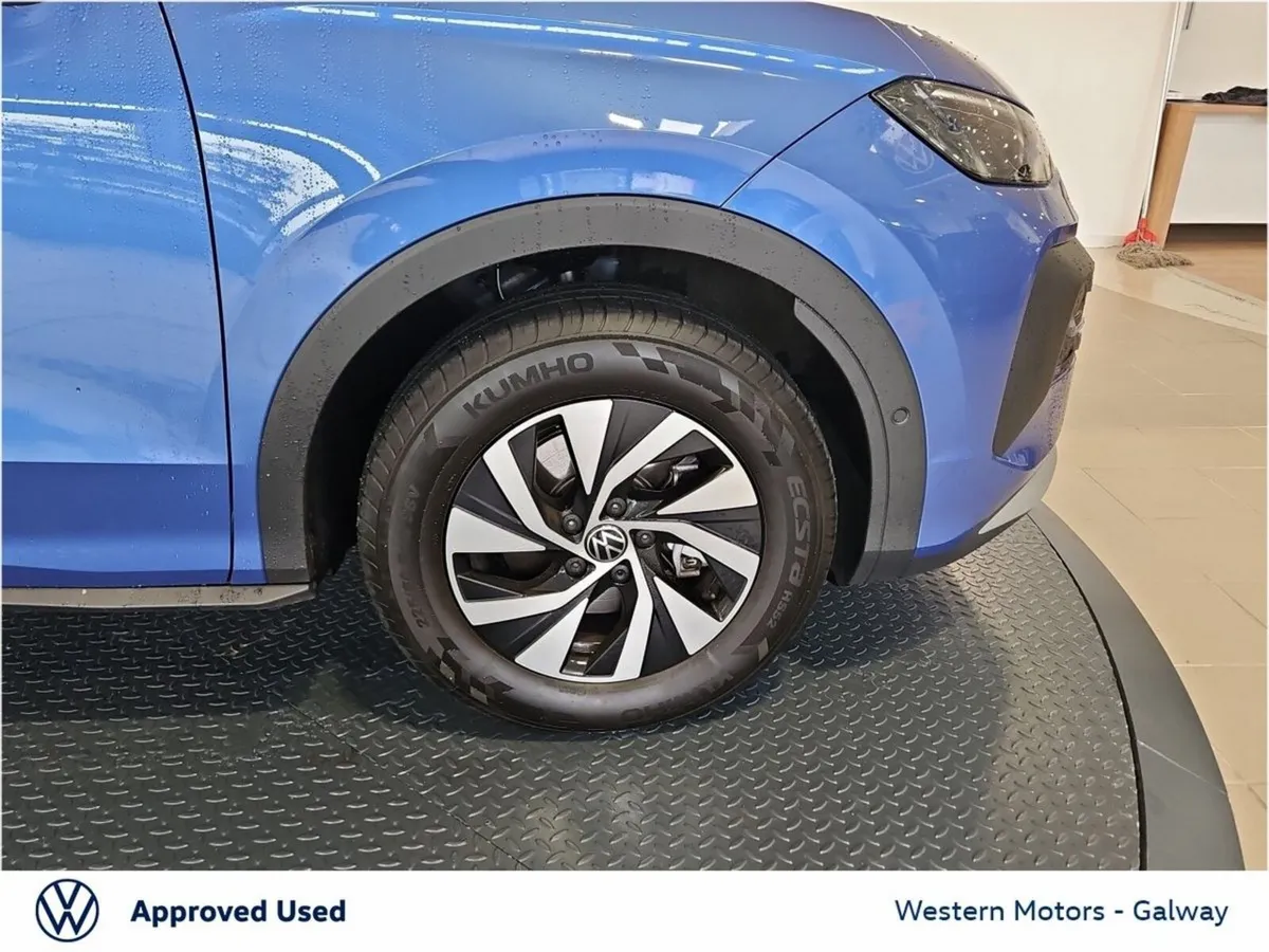 Volkswagen T-Roc SUV, Petrol, 2026, Blue