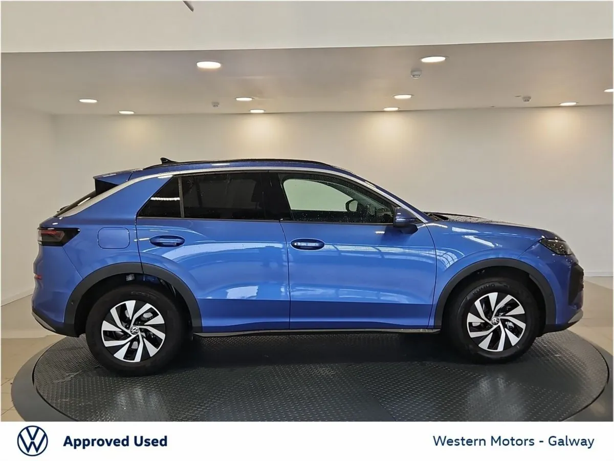 Volkswagen T-Roc SUV, Petrol, 2026, Blue