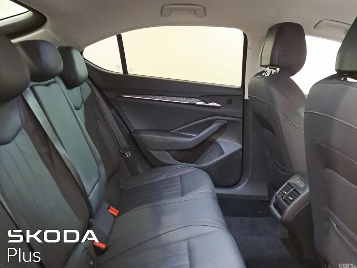 Skoda Superb Saloon, Diesel, 2026, Black