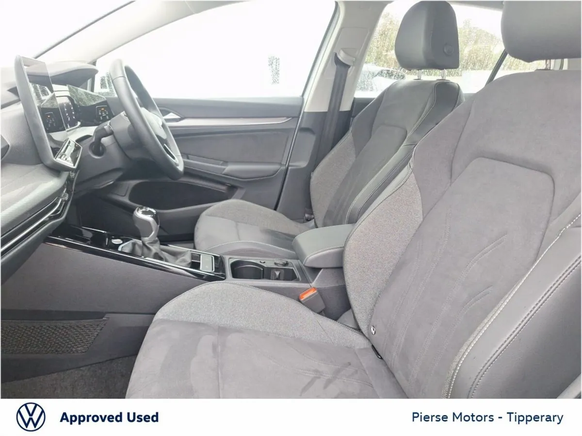 Volkswagen Golf Estate, Petrol, 2025, White