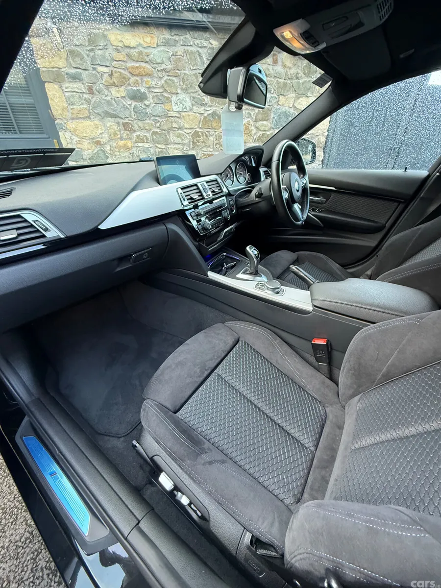 BMW 3-Series Saloon, Diesel, 2017, Black
