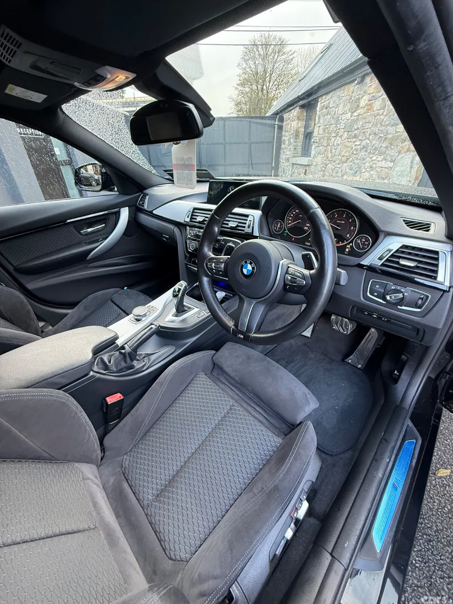BMW 3-Series Saloon, Diesel, 2017, Black