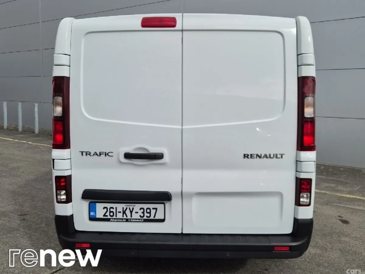 Renault Trafic MPV, Diesel, 2026, White