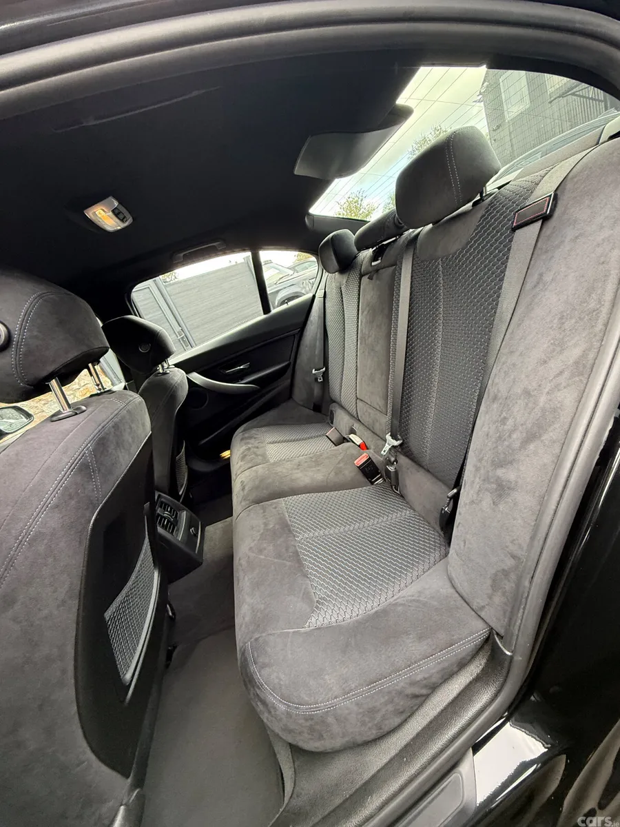 BMW 3-Series Saloon, Diesel, 2015, Black