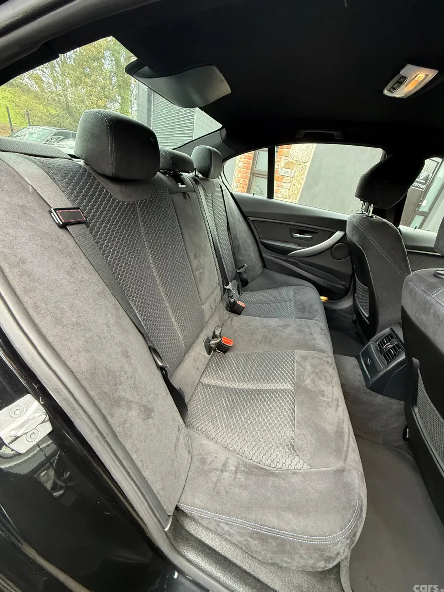 BMW 3-Series Saloon, Diesel, 2015, Black