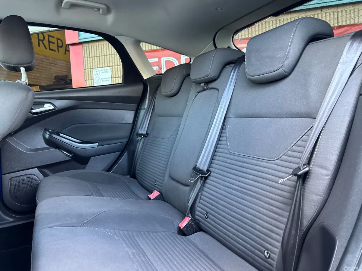 Ford Focus Hatchback, Diesel, 2016, Blue
