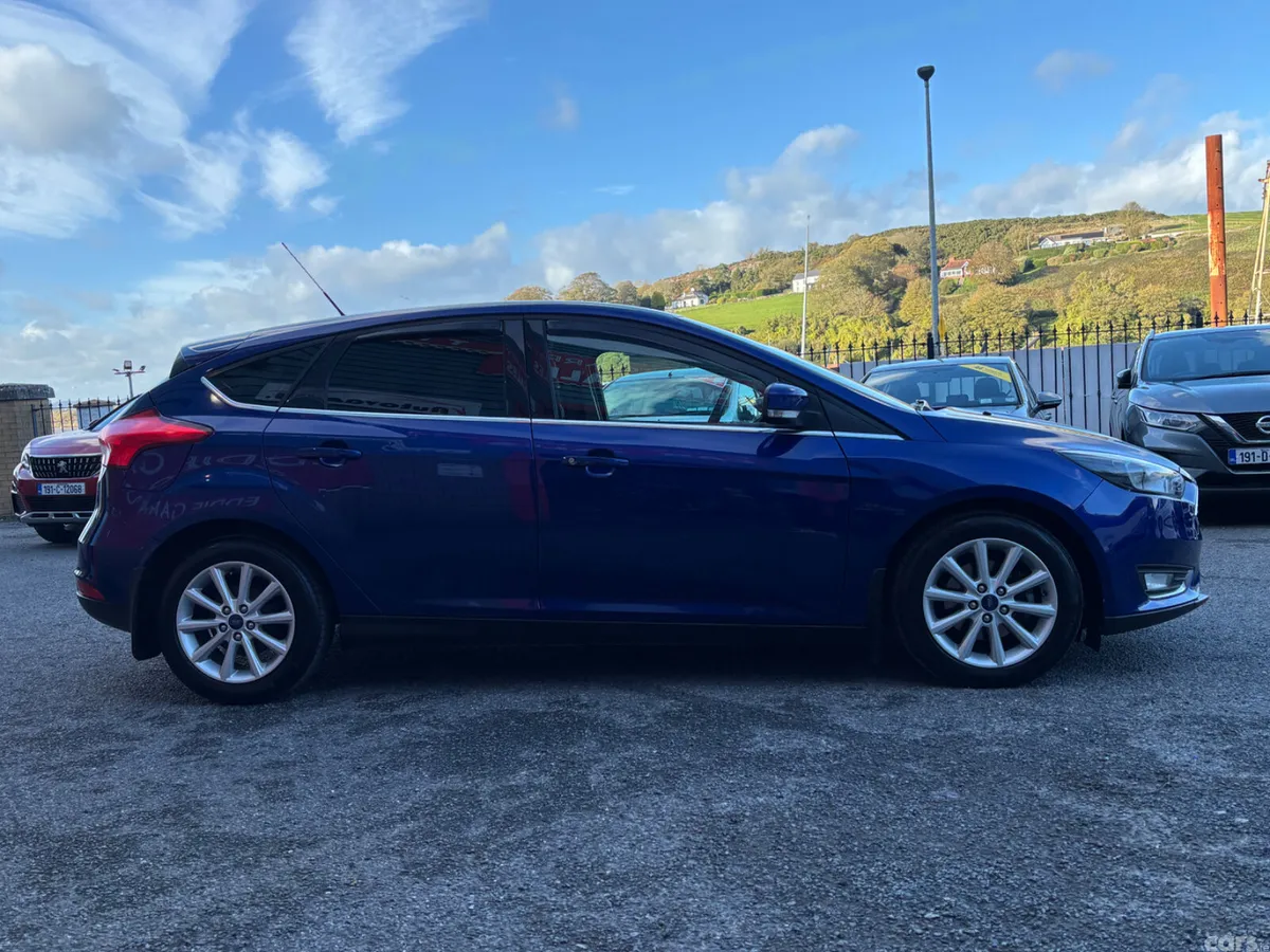 Ford Focus Hatchback, Diesel, 2016, Blue