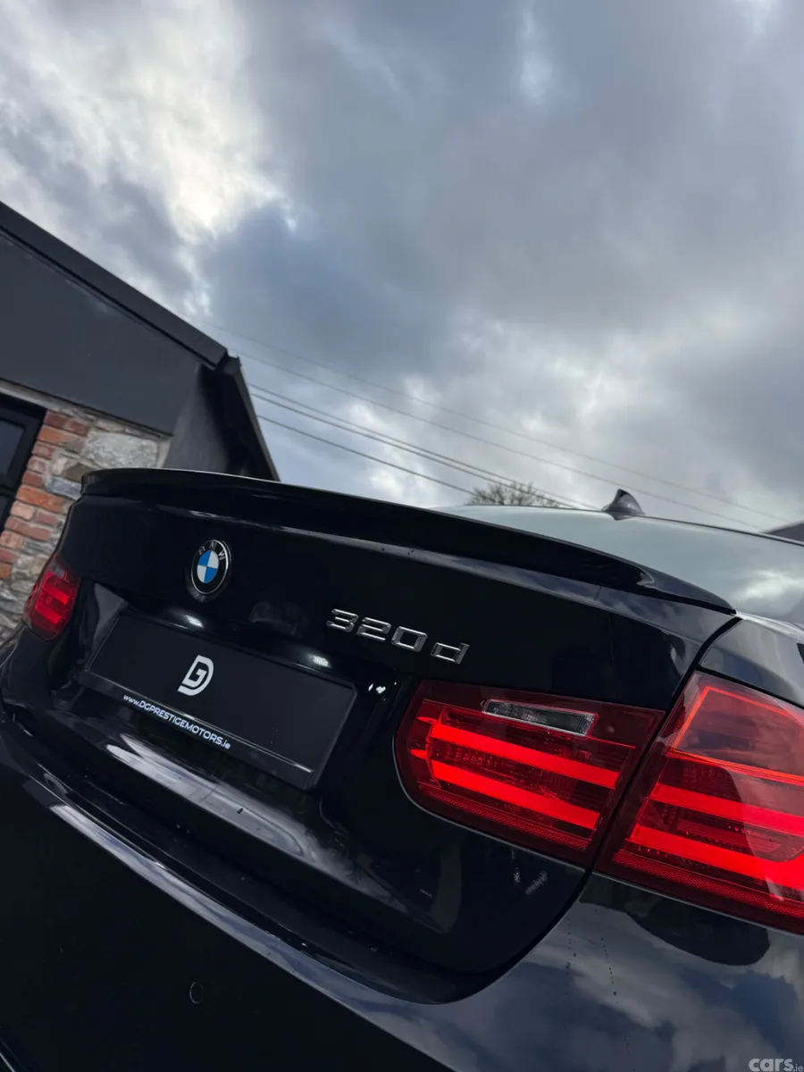 BMW 3-Series Saloon, Diesel, 2015, Black