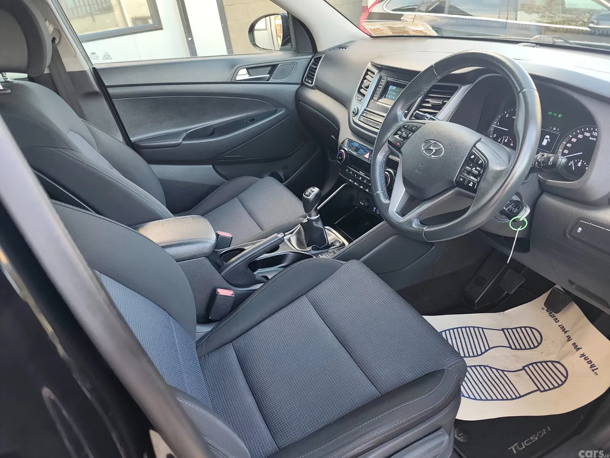 Hyundai Tucson SUV, Diesel, 2016, Black