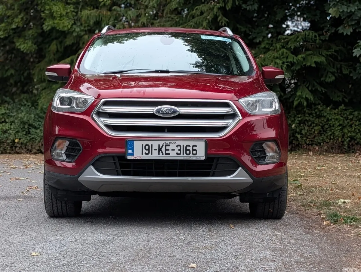Ford Kuga SUV, Diesel, 2019, Red