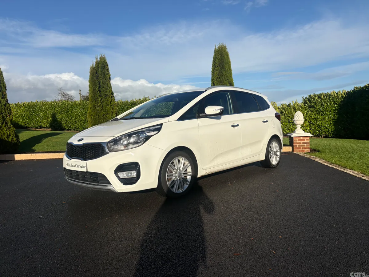 Kia Carens MPV, Diesel, 2018, White