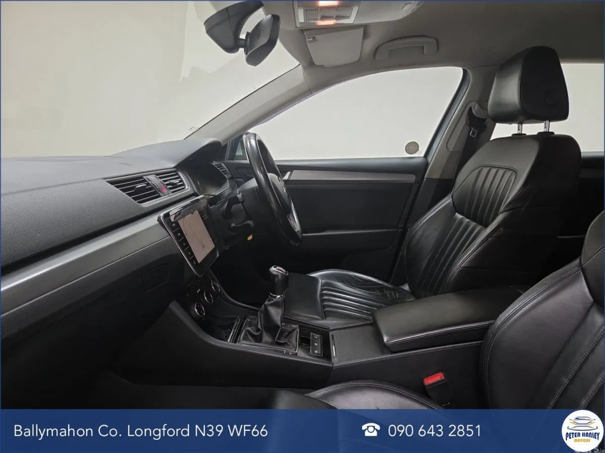 Skoda Superb Estate, Diesel, 2017, Grey