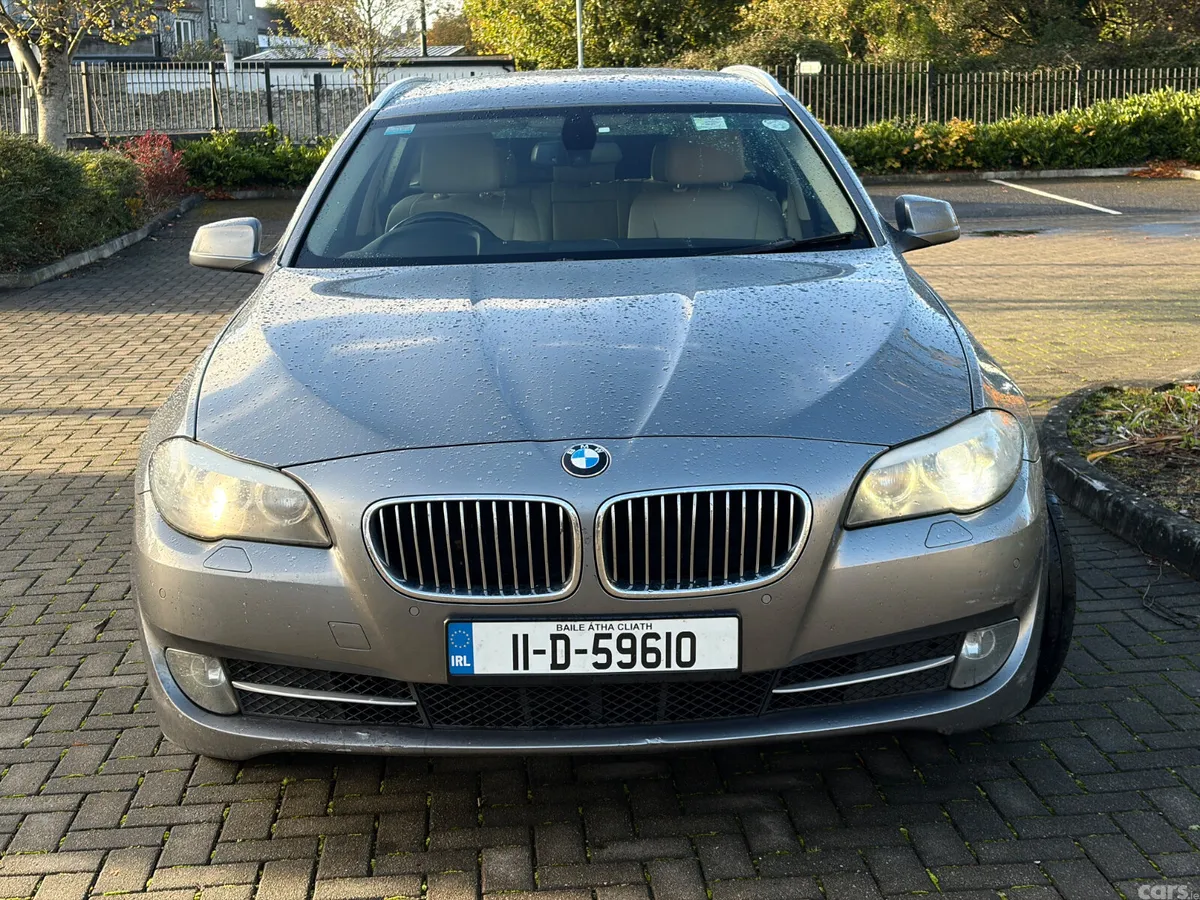 BMW 5-Series Estate, Diesel, 2011, Grey