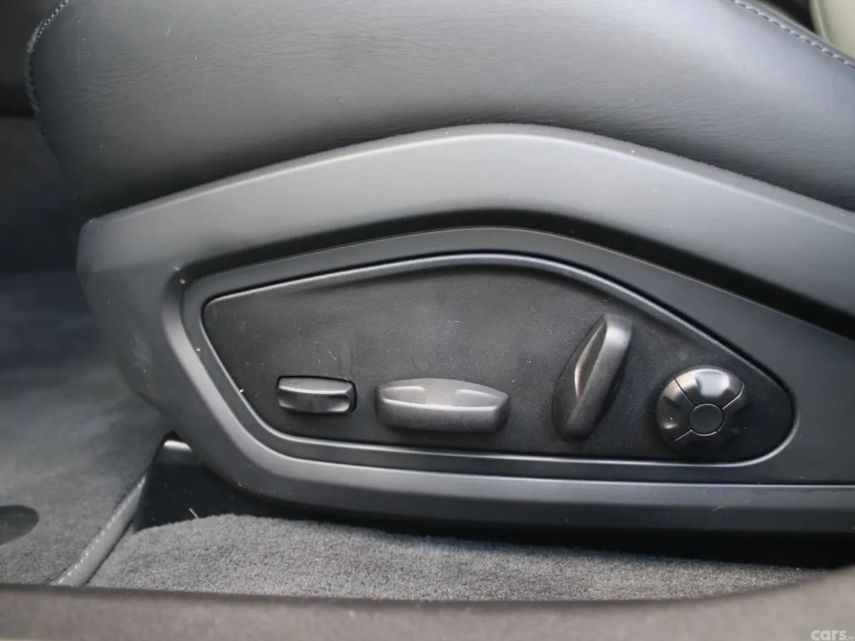 Porsche Taycan Saloon, Electric, 2024, Blue