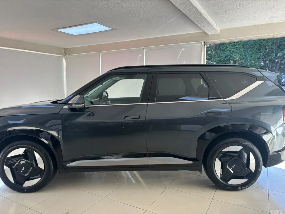 Kia EV5 SUV, Electric, 2026, Grey