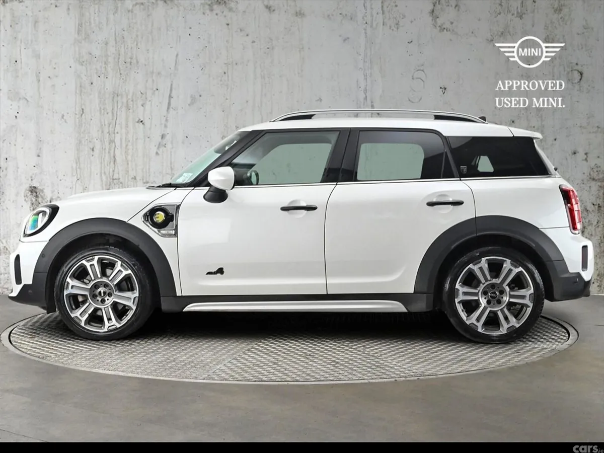Mini Countryman SUV, Petrol Plug-in Hybrid, 2023, White