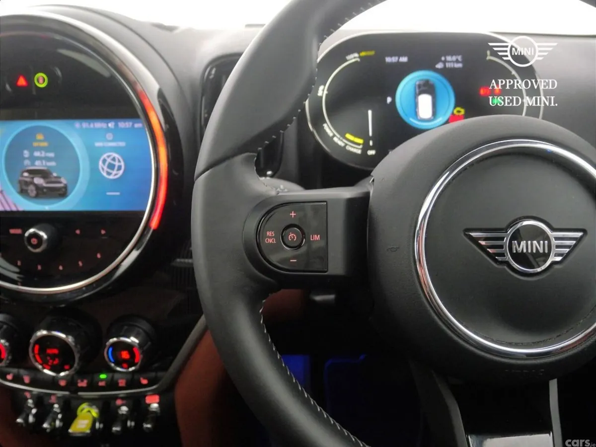 Mini Countryman SUV, Petrol Plug-in Hybrid, 2023, White