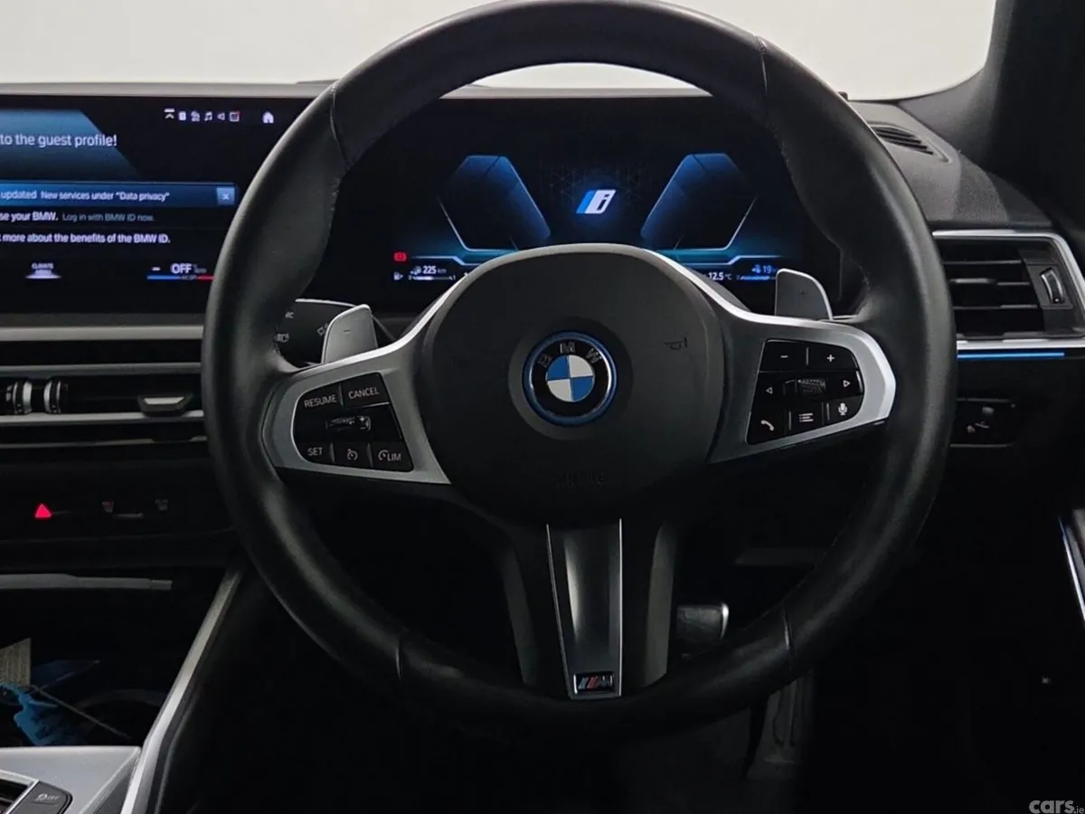 BMW 3-Series Saloon, Petrol Plug-in Hybrid, 2024, Black