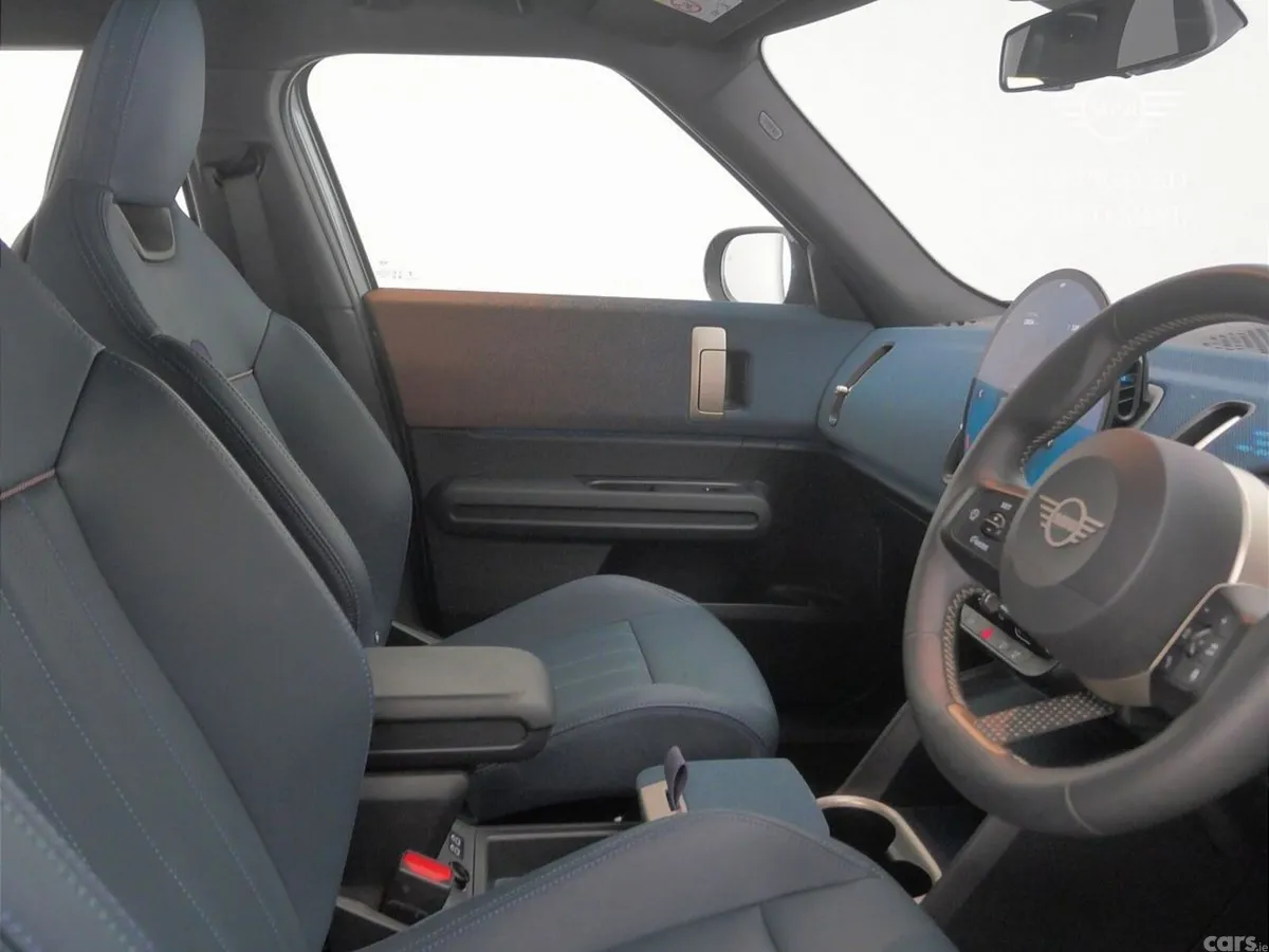 Mini Countryman SUV, Petrol, 2024, Green