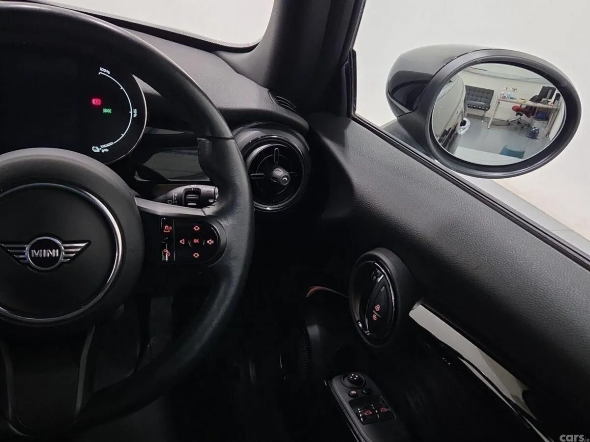 Mini Cooper Hatchback, Electric, 2023, Black