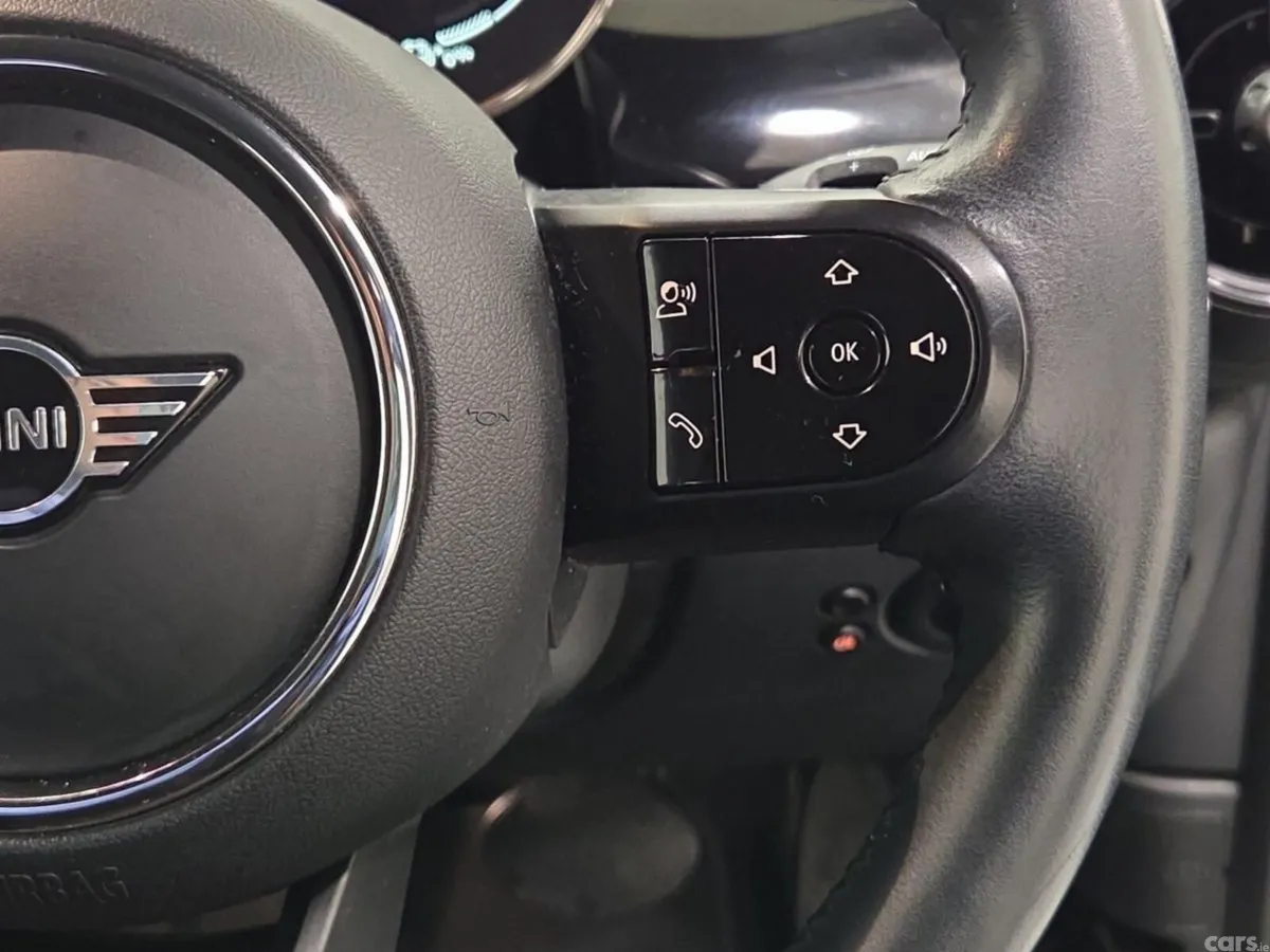 Mini Cooper Hatchback, Electric, 2022, Green