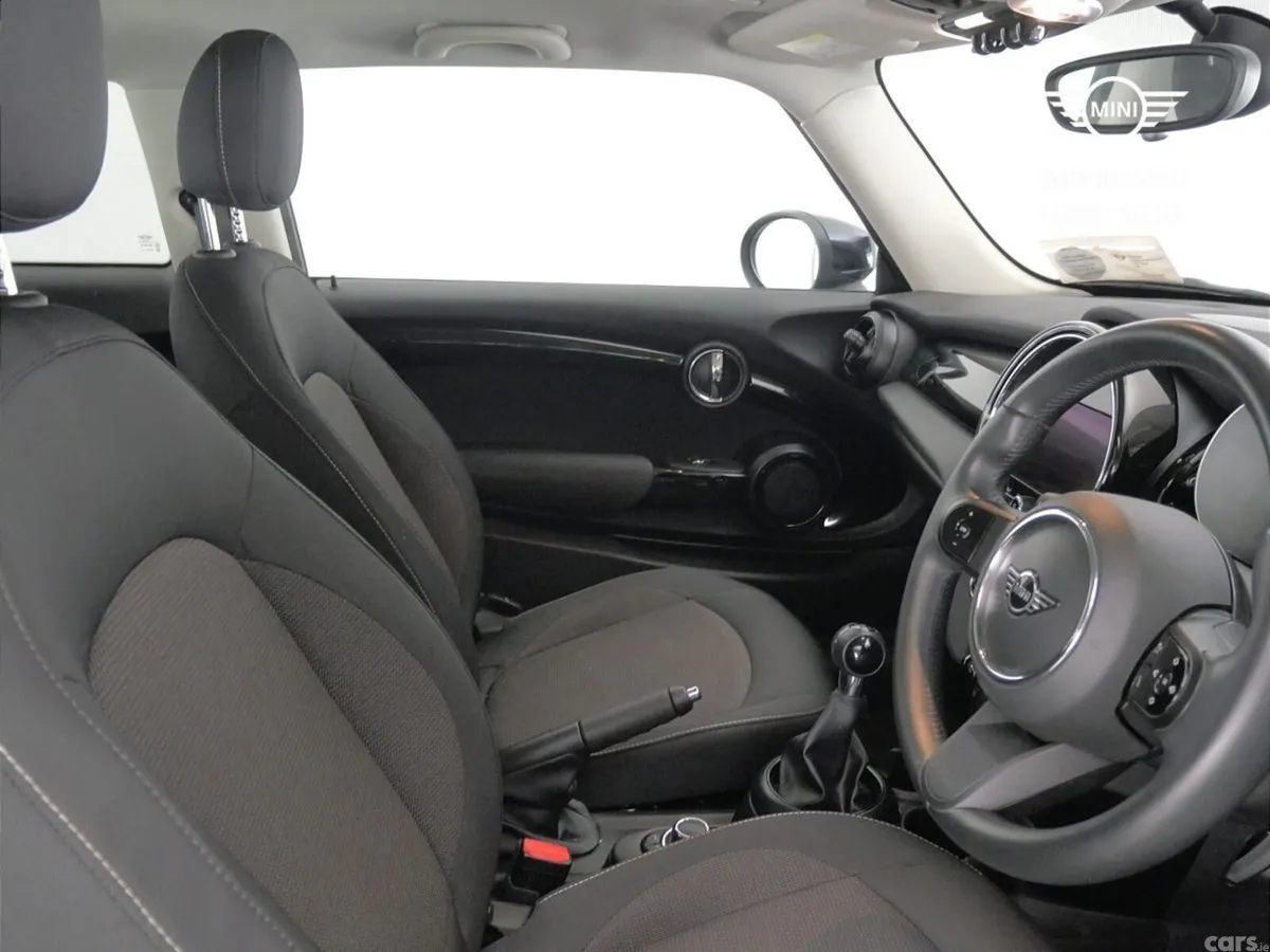 Mini Cooper Hatchback, Petrol, 2021, Black