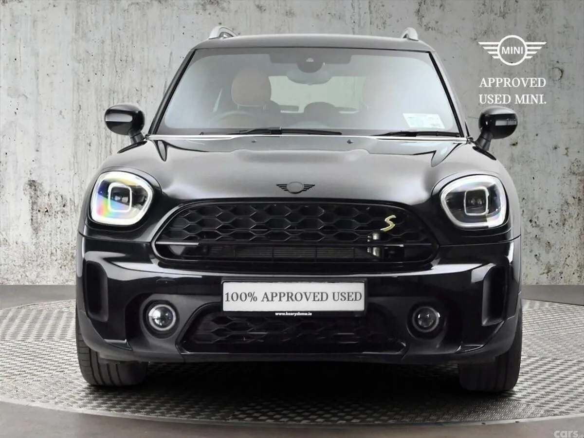 Mini Countryman SUV, Petrol Plug-in Hybrid, 2023, Black