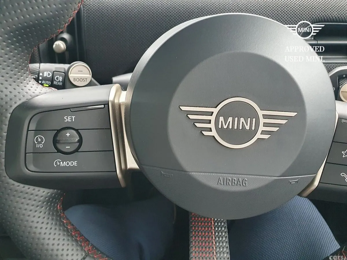 Mini Cooper Hatchback, Petrol, 2025, Silver