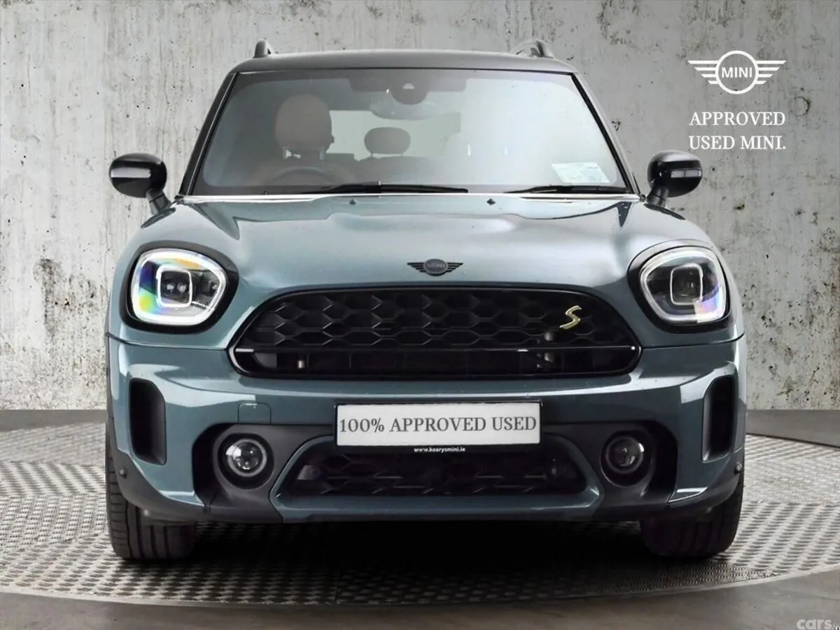 Mini Countryman SUV, Petrol Plug-in Hybrid, 2023, Green