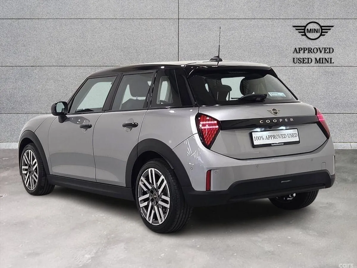 Mini Cooper Hatchback, Petrol, 2025, Silver