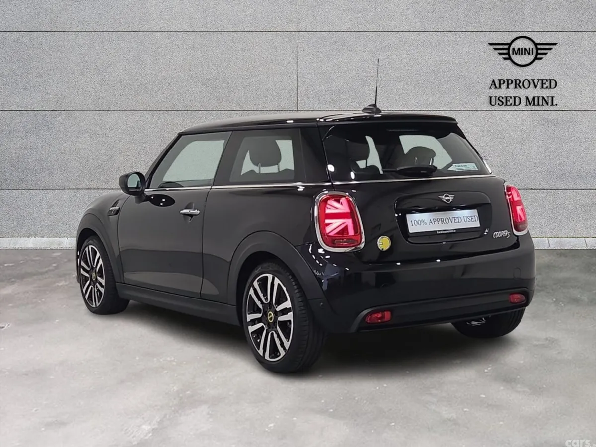 Mini Cooper Hatchback, Electric, 2022, Black