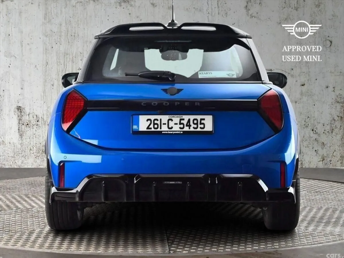 Mini Cooper Hatchback, Petrol, 2026, Blue