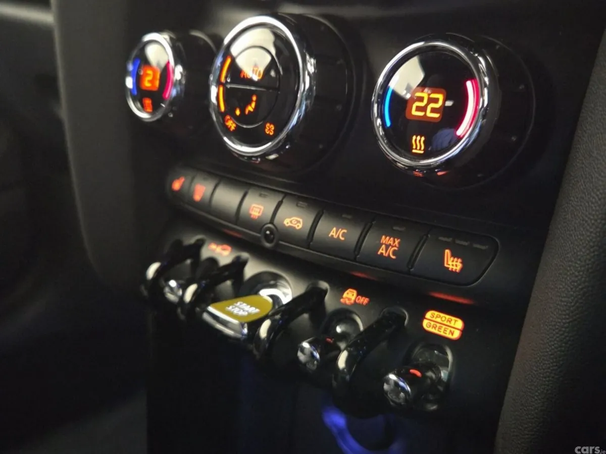Mini Cooper Hatchback, Electric, 2022, Black