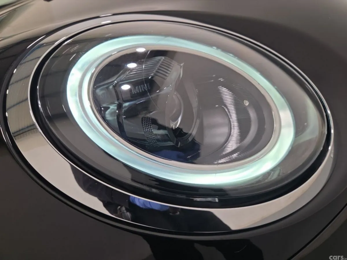 Mini Cooper Hatchback, Electric, 2022, Black