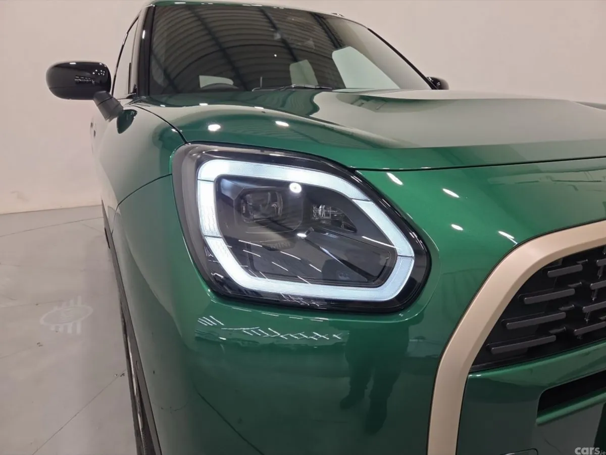 Mini Countryman SUV, Petrol, 2026, Green
