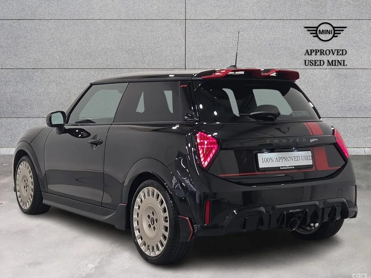 Mini Cooper Hatchback, Petrol, 2026, Black