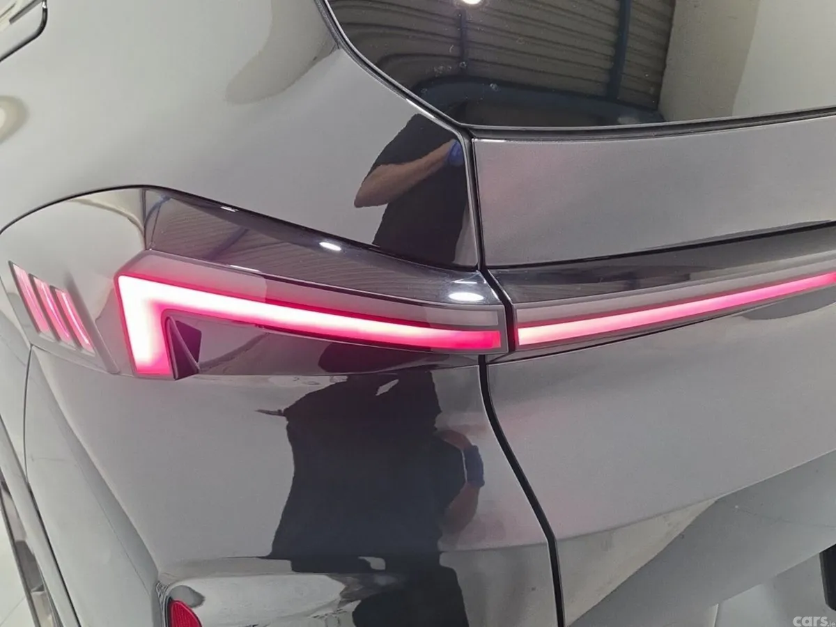 BMW XM SUV, Petrol Plug-in Hybrid, 2026, Black