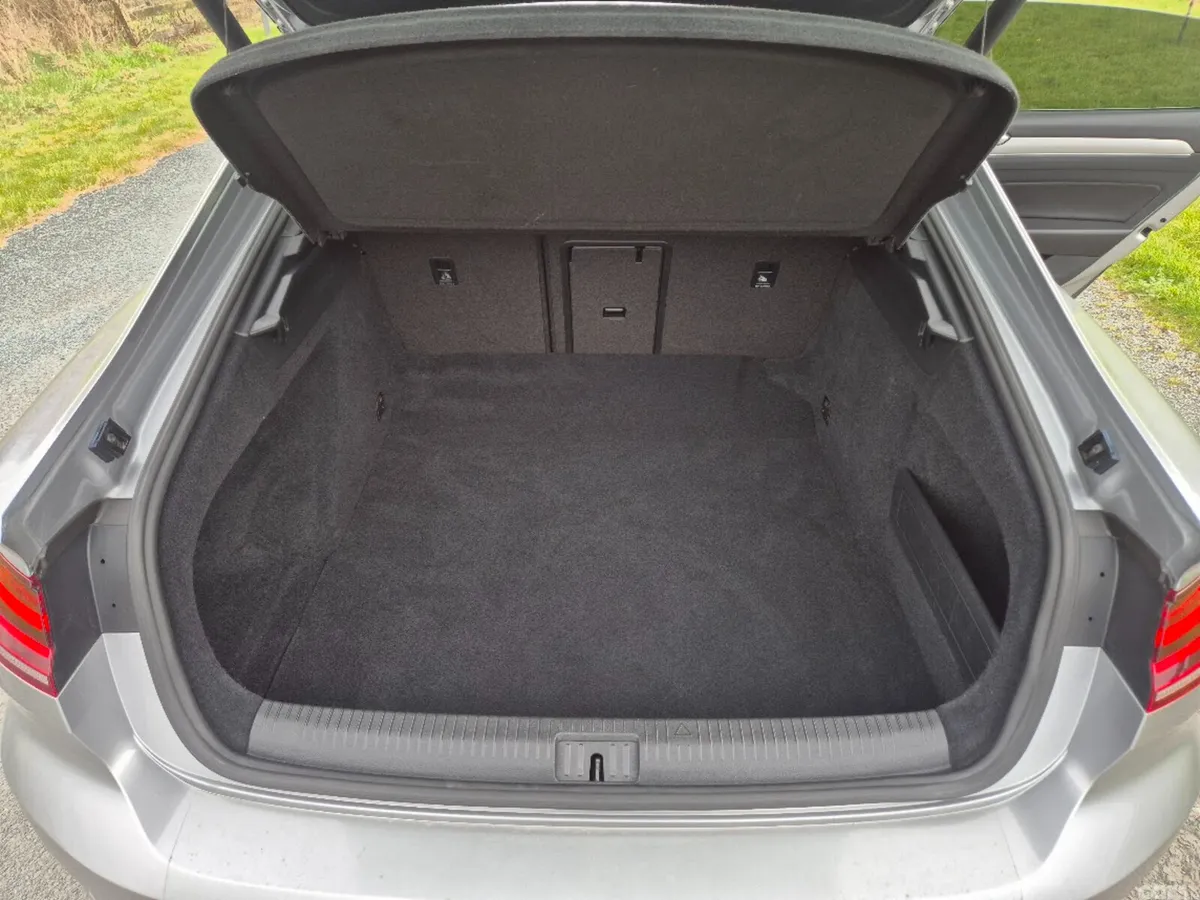 Volkswagen Arteon Hatchback, Petrol, 2017, Grey
