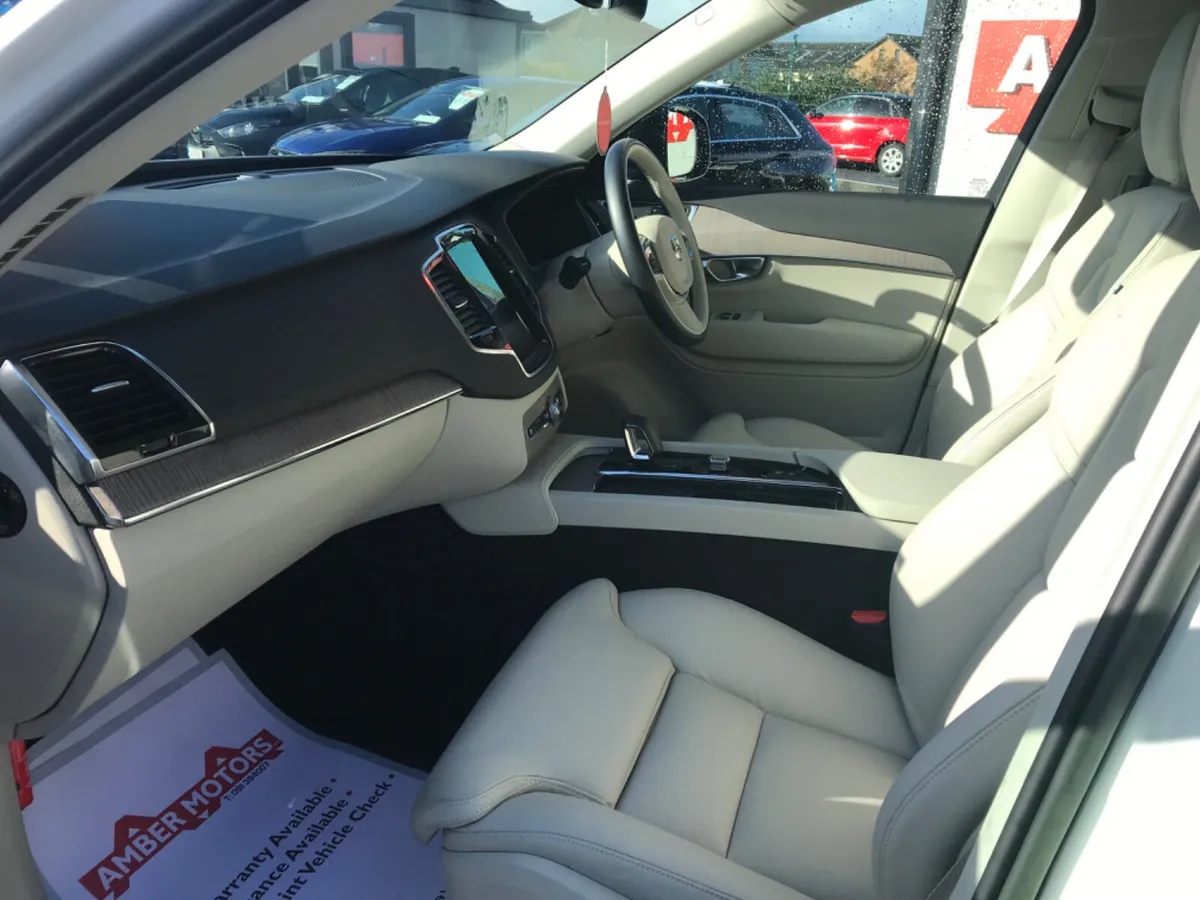 Volvo XC90 SUV, Petrol Plug-in Hybrid, 2023, White