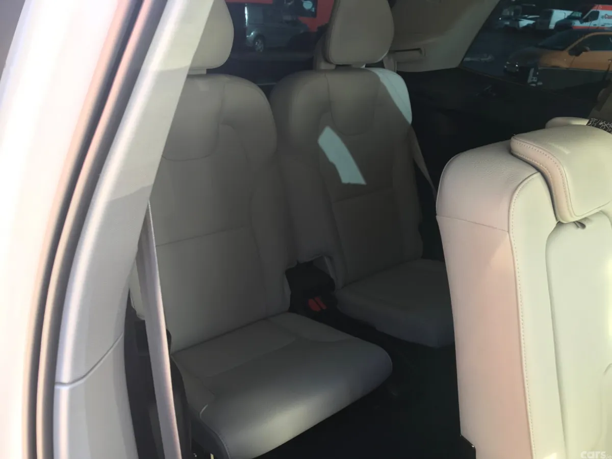 Volvo XC90 SUV, Petrol Plug-in Hybrid, 2023, White