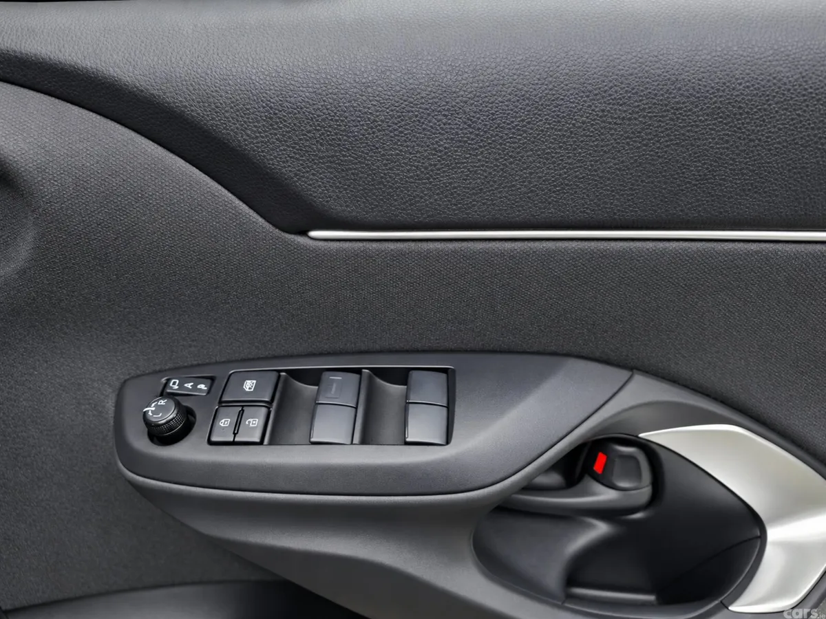Toyota Yaris Cross Estate, Petrol Hybrid, 2021, Black